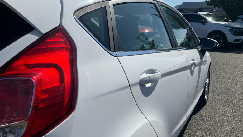 Ford Fiesta 1.0 EcoBoost Zetec 5dr Petrol Hatchback